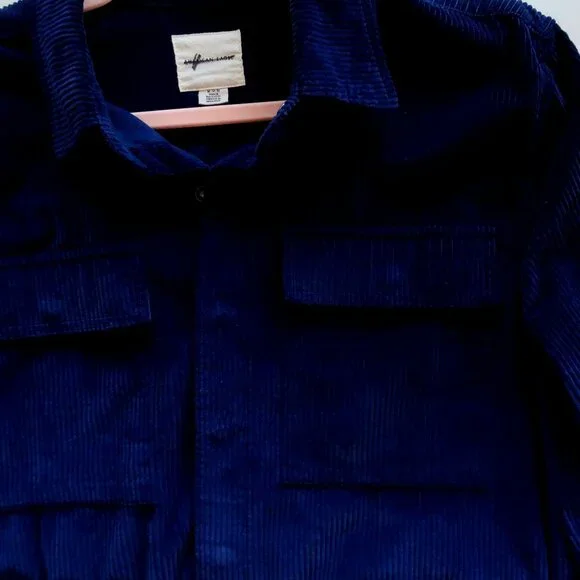 American Eagle Blue Corduroy Oversized Button Up Long Sleeve Trucker Shirt M - Picture 5 of 7